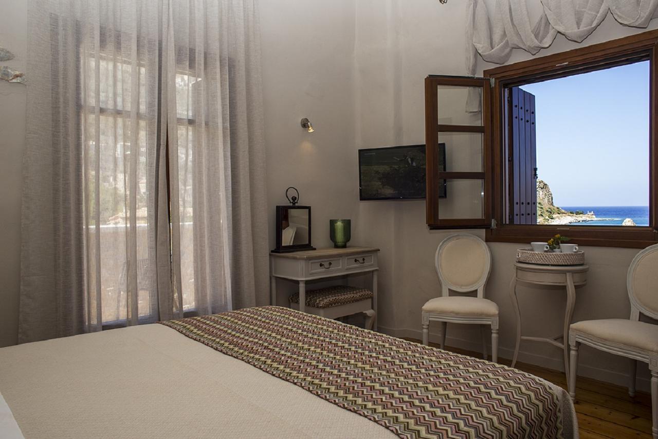 Limeni Inn Boutique Hotel Adults Only 12Plus Eksteriør bilde